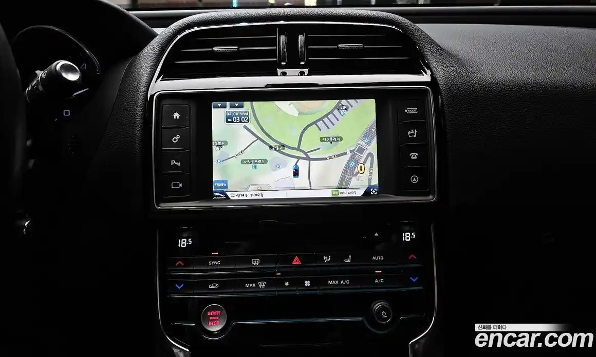 Jaguar XE 2016 2.0 гидро в Москве № 1351119, фото 14