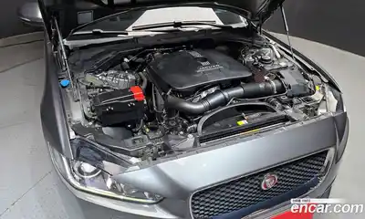 Jaguar XE 2016 2.0 гидро в Москве № 1351119, миниатюра 6