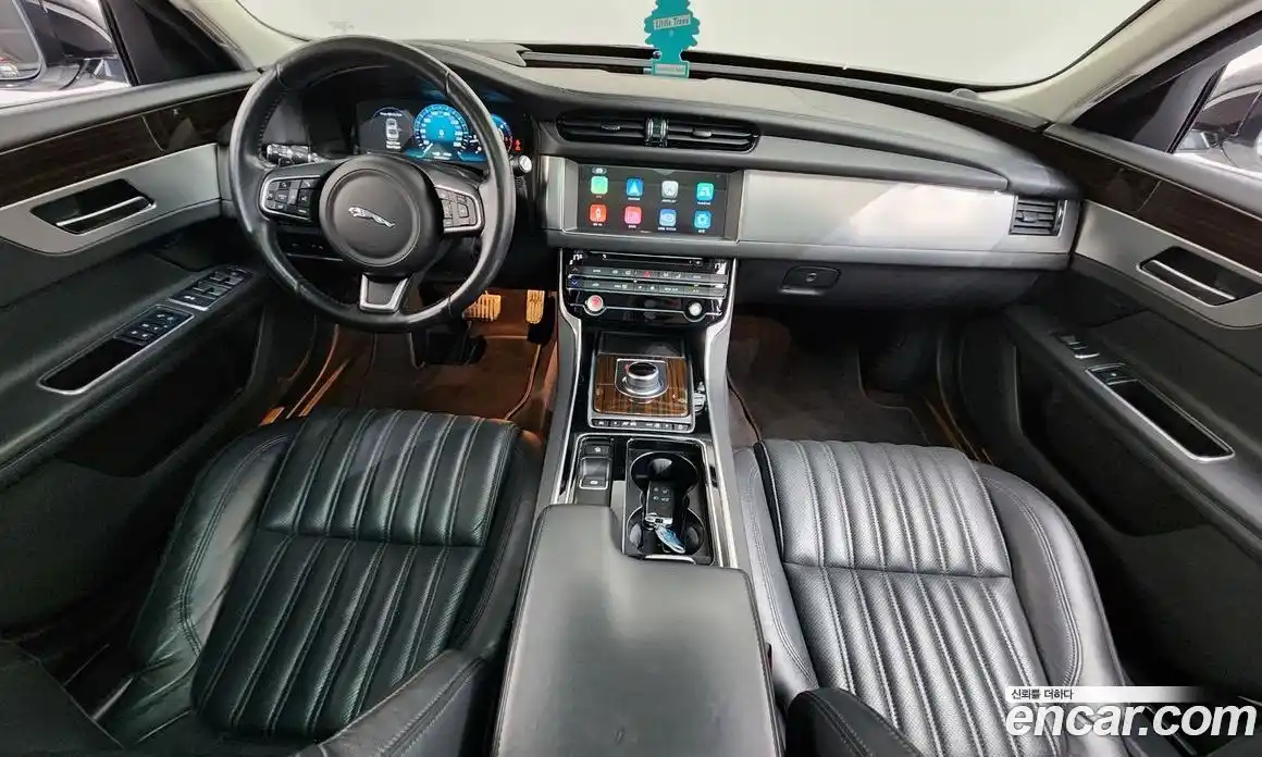 Jaguar XF 2017 2.0 гидро в Москве № 1351139, фото 7