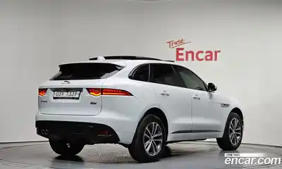 Jaguar F-Pace 2017 2.0 гидро в Москве № 1351140, миниатюра 2
