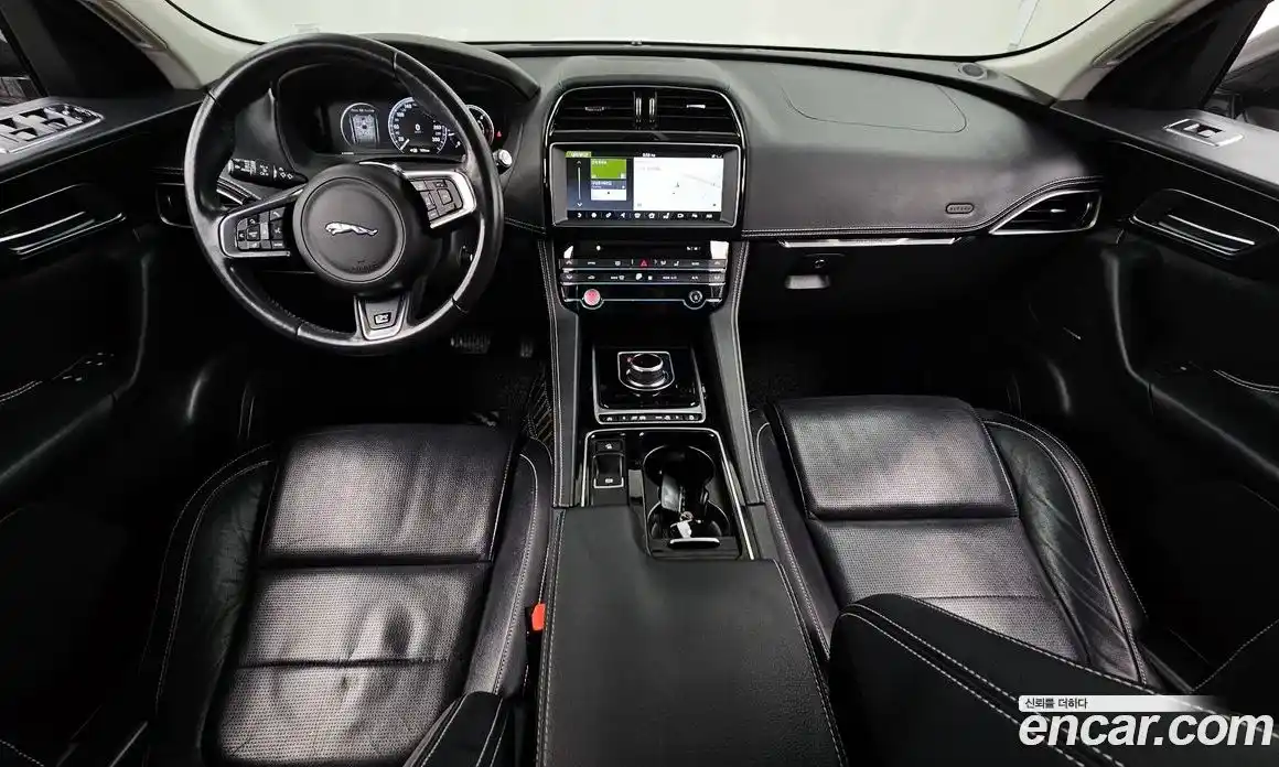 Jaguar F-Pace 2017 2.0 гидро в Москве № 1351140, фото 7