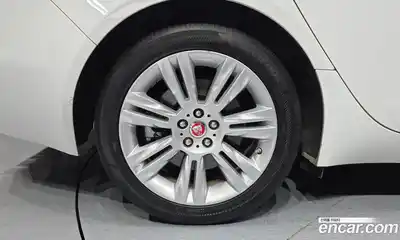 Jaguar XF 2016 2.0 гидро в Москве № 1351141, миниатюра 5