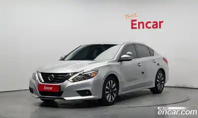 Nissan Altima, 2016