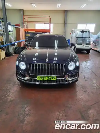 Bentley Flying Spur 2023 4.0 гидро в Москве № 1351401, миниатюра 2