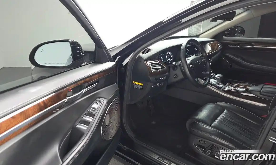 Genesis EQ900 2017 5.0 гидро в Москве № 17176, фото 12
