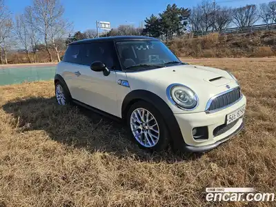 Mini Cooper, 2009