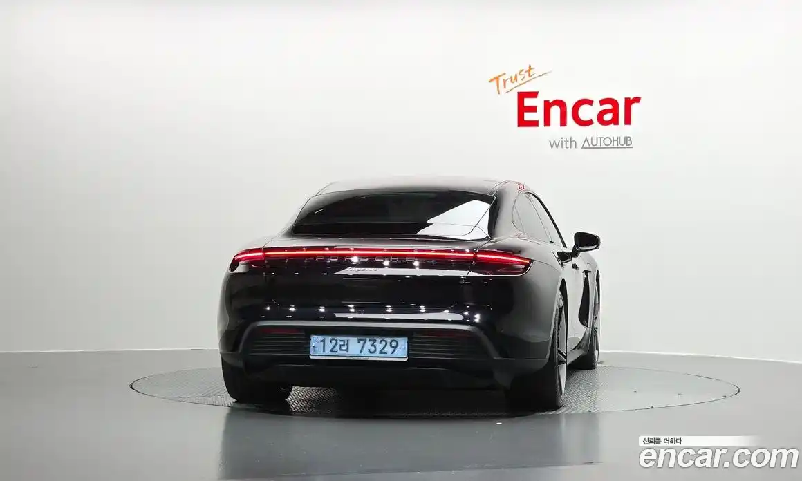 Porsche Taycan 2021 0.2 гидро в Москве № 197146, фото 4