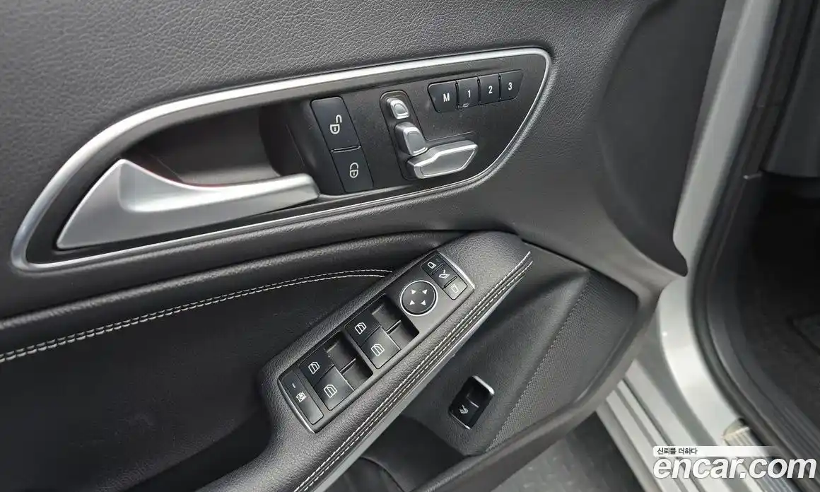 Mercedes-Benz CLA-Class 2017 2.0 гидро в Москве № 222923, фото 17