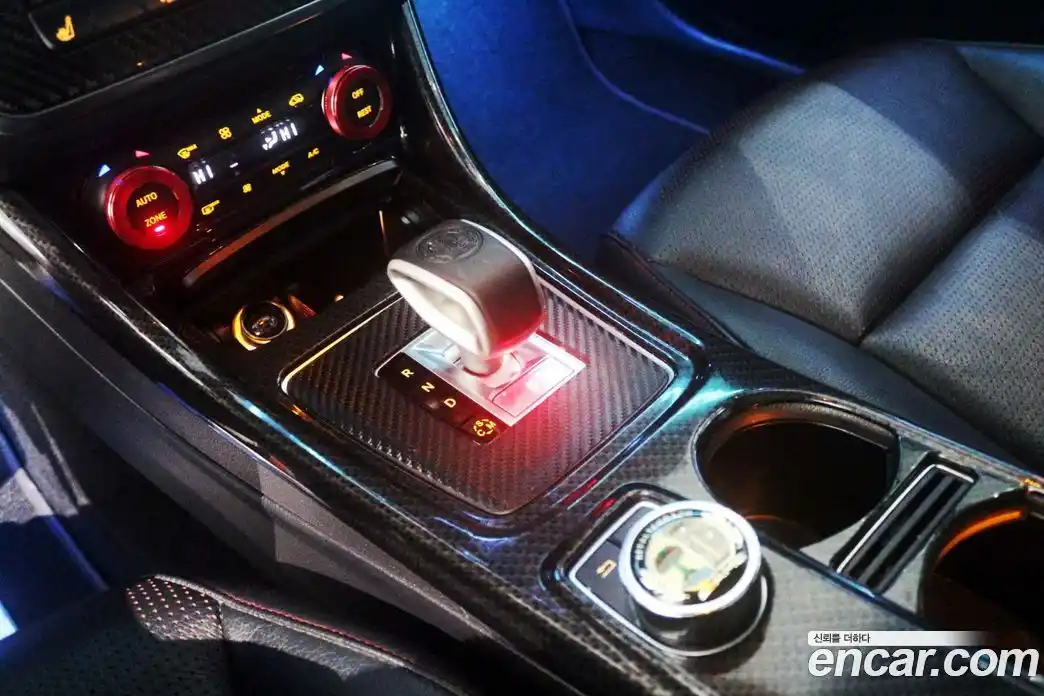Mercedes-Benz CLA-Class 2015 2.0 гидро в Москве № 229633, фото 17