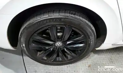 Volkswagen Arteon 2019 2.0 гидро в Москве № 232235, миниатюра 5