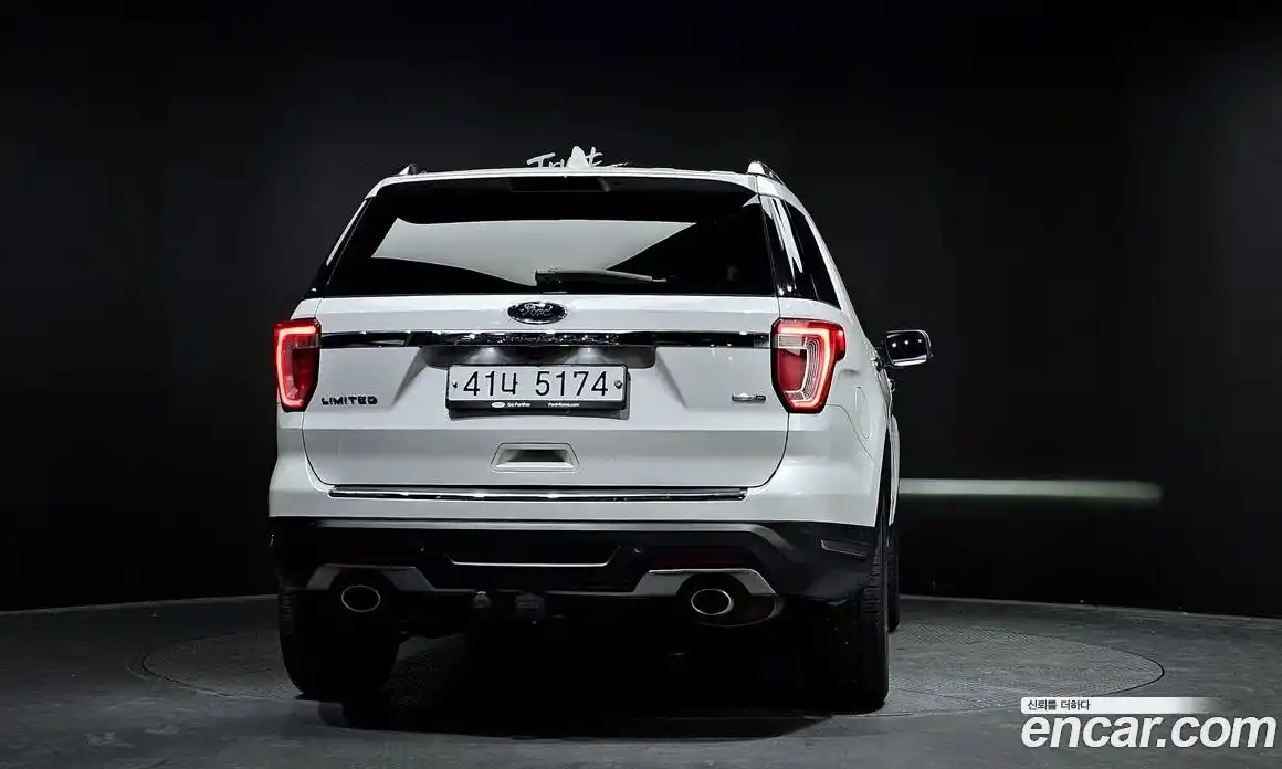 Ford Explorer 2019 2.3 гидро в Москве № 273427, фото 4