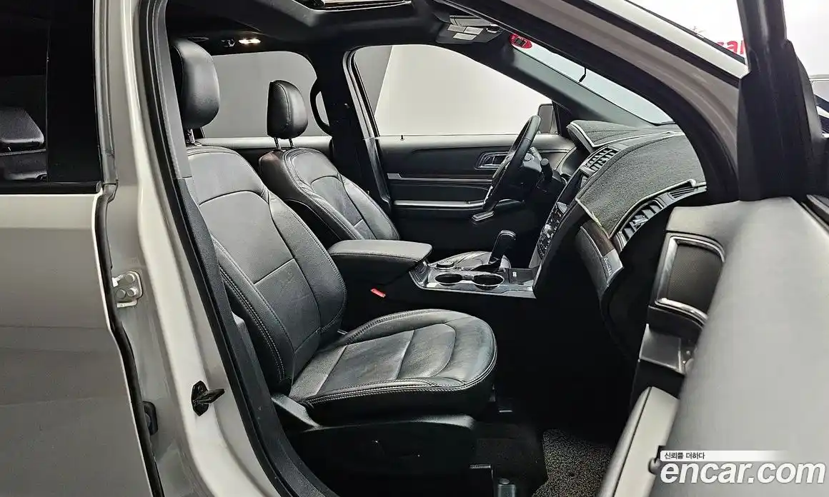 Ford Explorer 2019 2.3 гидро в Москве № 273427, фото 10