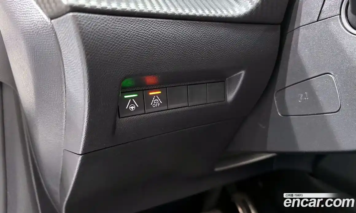 Peugeot 208 2022 0.1 гидро в Москве № 305225, фото 16