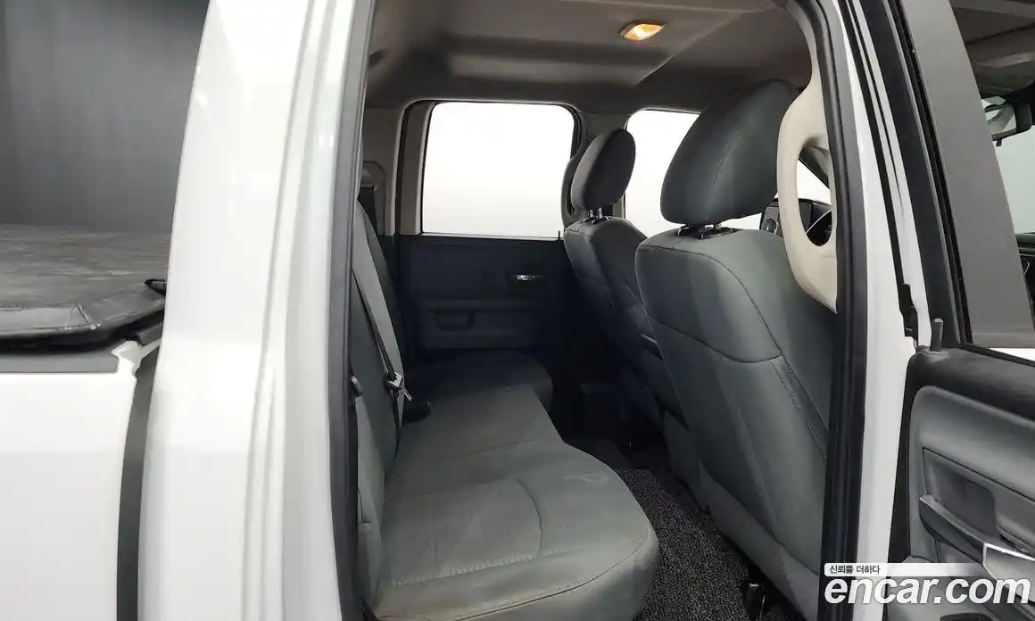 Dodge Ram Pick Up 2015 3.6 гидро в Москве № 353799, фото 12