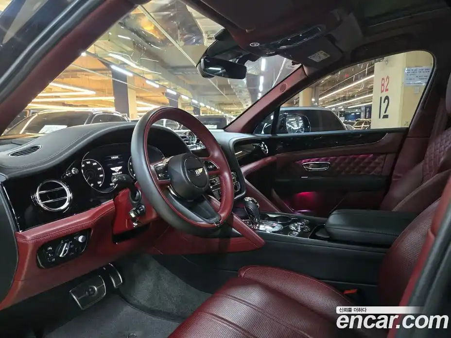 Bentley Bentayga 2021 4.0 гидро в Москве № 366544, фото 6