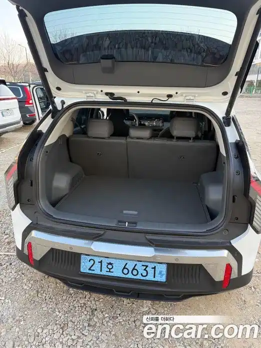 Kia EV3 2026 гидро в Москве, фото 6