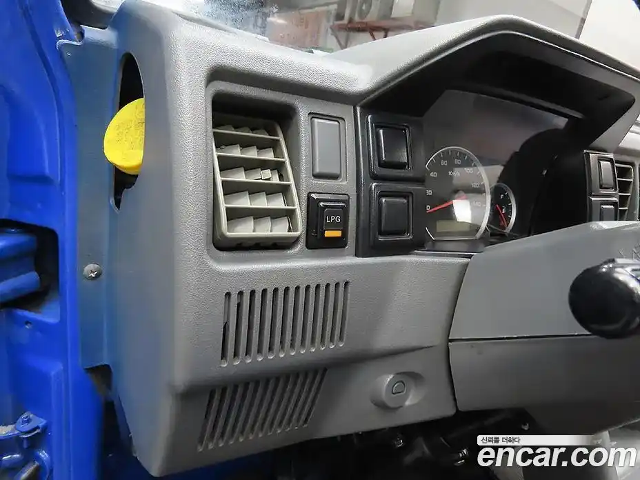 Chevrolet labo 2011 0.8 механика в Москве № 105552, фото 12