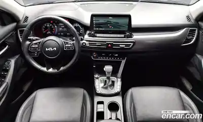 Kia Seltos 2022 1.6 гидро в Москве № 128828, миниатюра 7