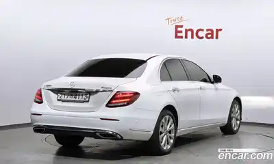 Mercedes-Benz E-Class 2018 1.9 гидро в Москве № 1322159, миниатюра 2