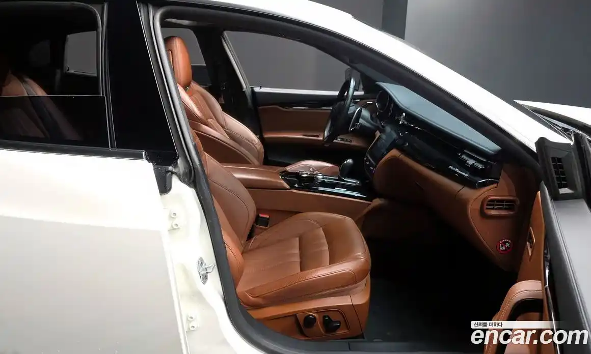 Maserati Quattroporte 2017 3.0 гидро в Москве № 1324243, фото 12