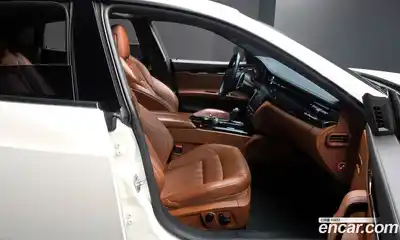 Maserati Quattroporte 2017 3.0 гидро в Москве № 1324243, миниатюра 12