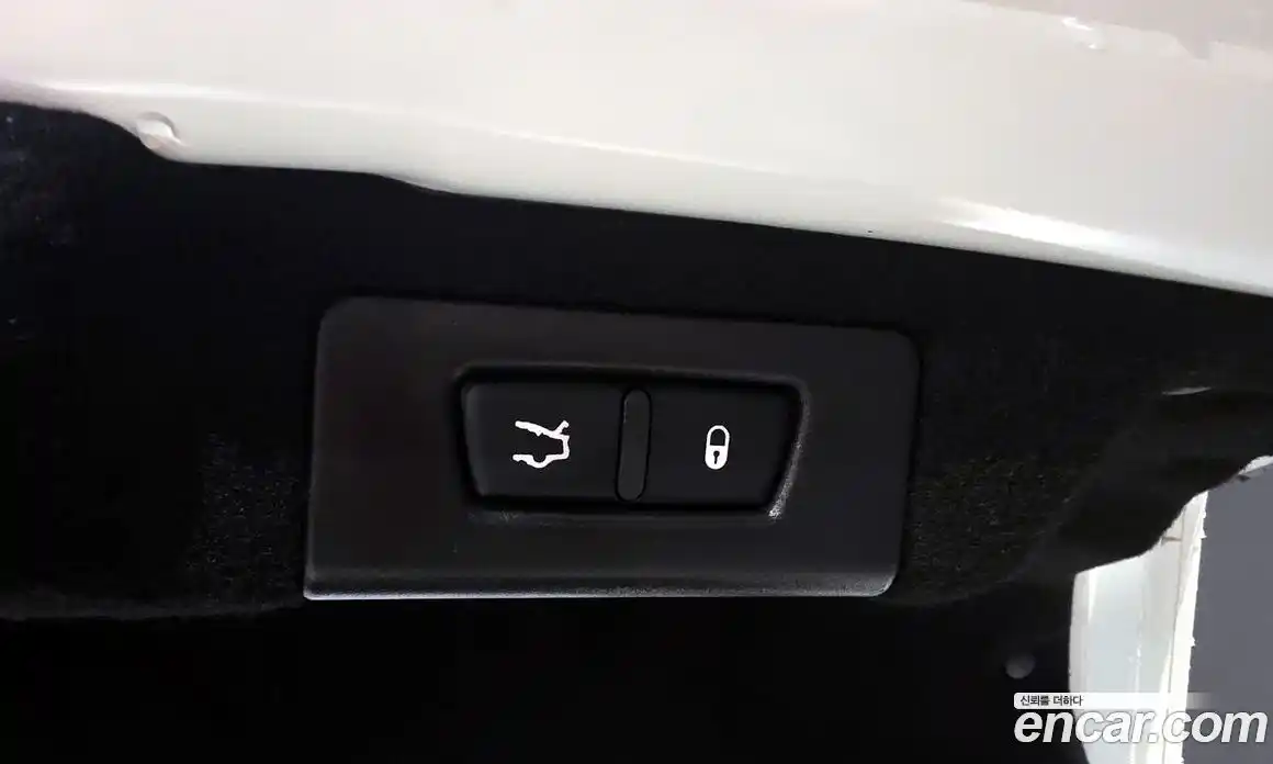 Maserati Quattroporte 2017 3.0 гидро в Москве № 1324243, фото 19