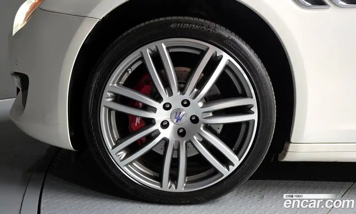 Maserati Quattroporte 2017 3.0 гидро в Москве № 1324243, фото 5