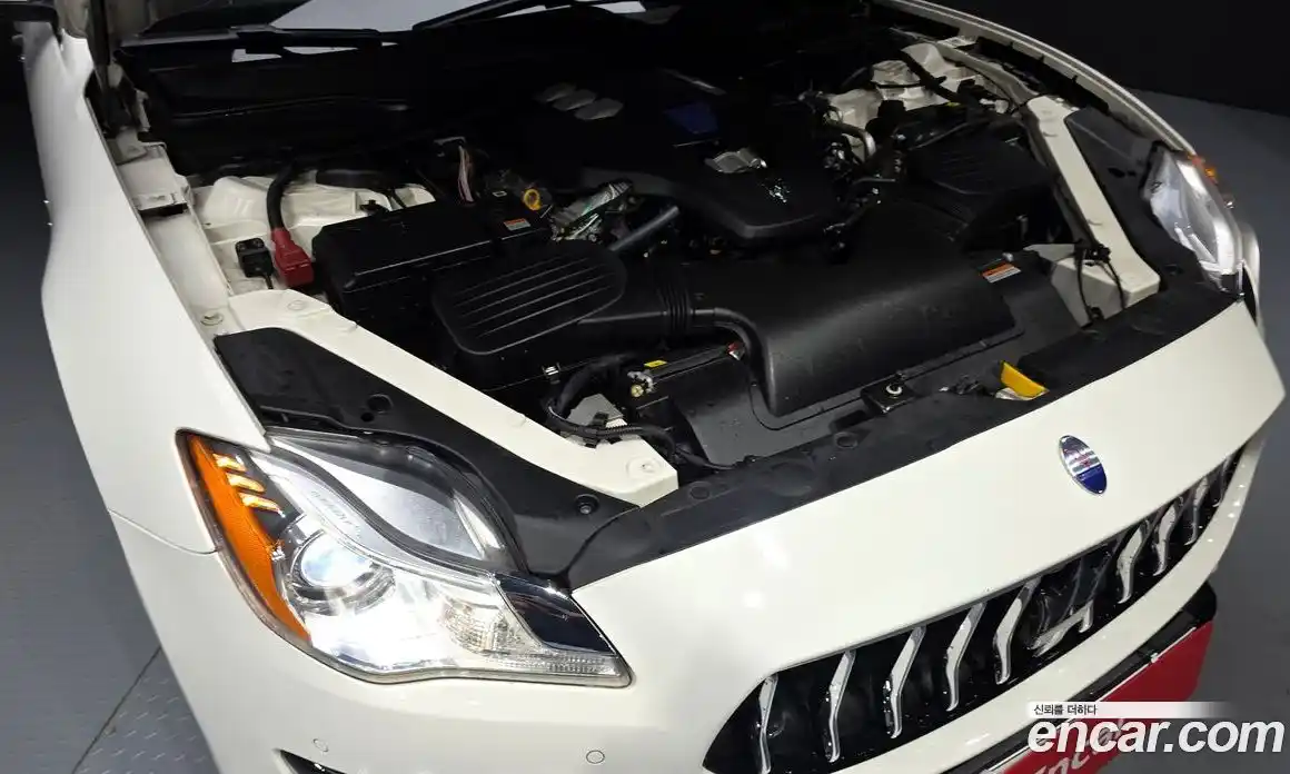 Maserati Quattroporte 2017 3.0 гидро в Москве № 1324243, фото 6