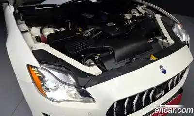 Maserati Quattroporte 2017 3.0 гидро в Москве № 1324243, миниатюра 6