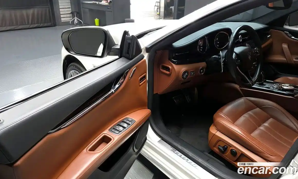 Maserati Quattroporte 2017 3.0 гидро в Москве № 1324243, фото 10