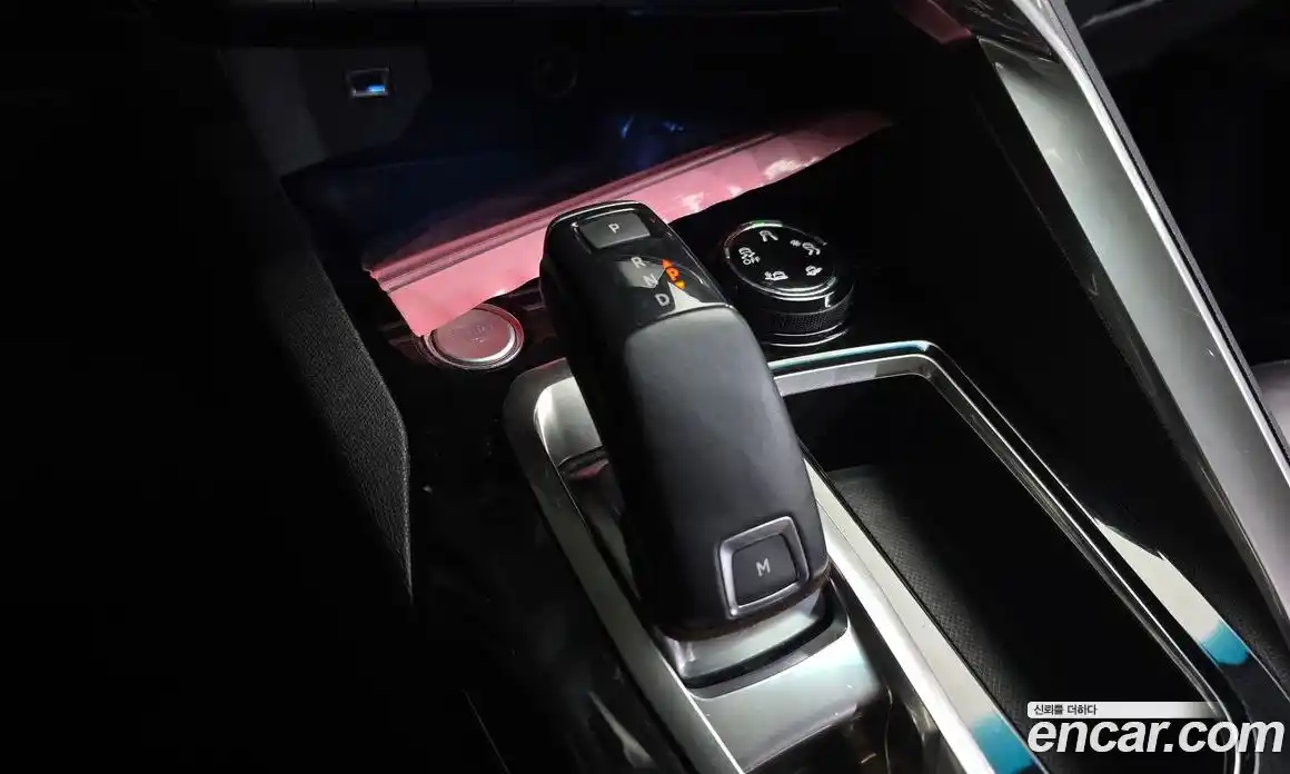 Peugeot 3008 2017 1.6 гидро в Москве № 1324414, фото 9