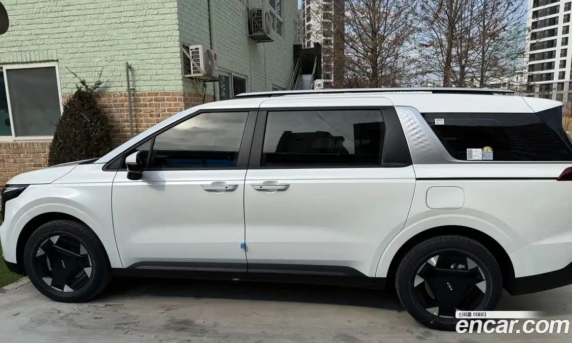 Kia Canival 2026 1.6 Автомат в Москве № 1342408, фото 4