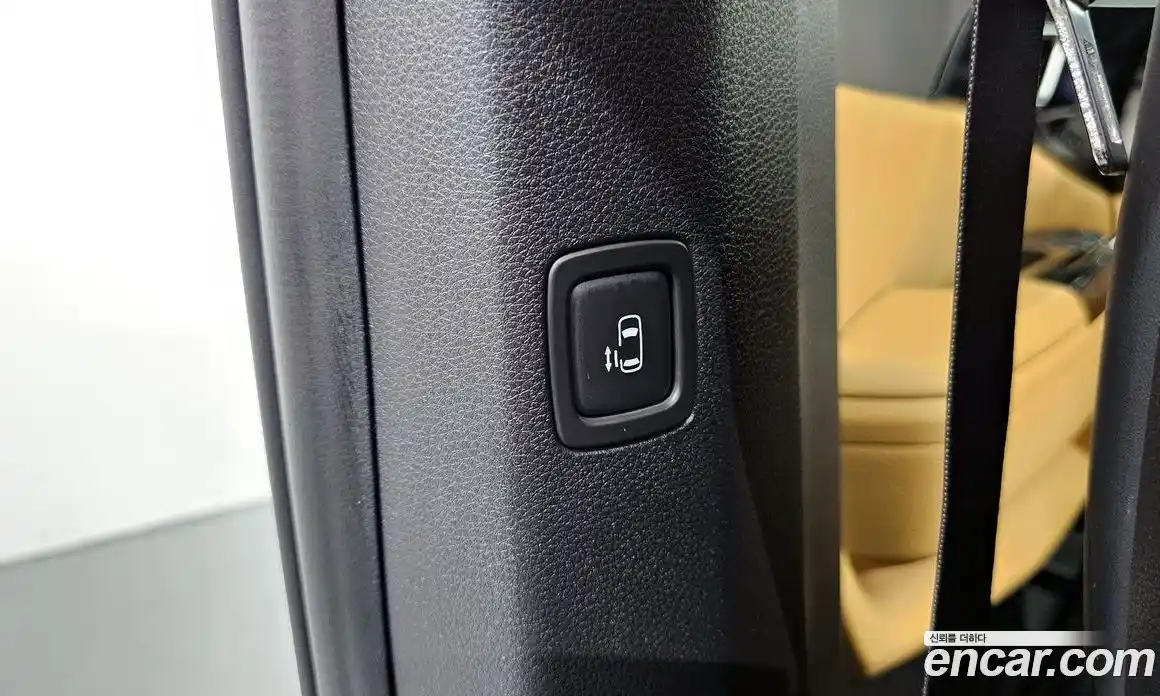 Kia Canival 2023 2.2 Автомат в Москве № 1342736, фото 18