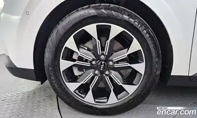 Kia Canival 2023 2.2 Автомат в Москве № 1342736, миниатюра 5