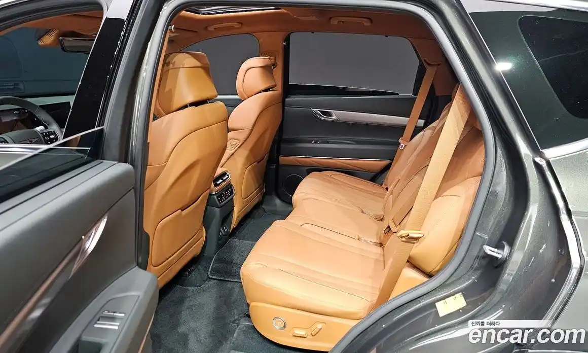 Genesis GV80 2024 2.5 Автомат в Москве № 1343361, фото 16