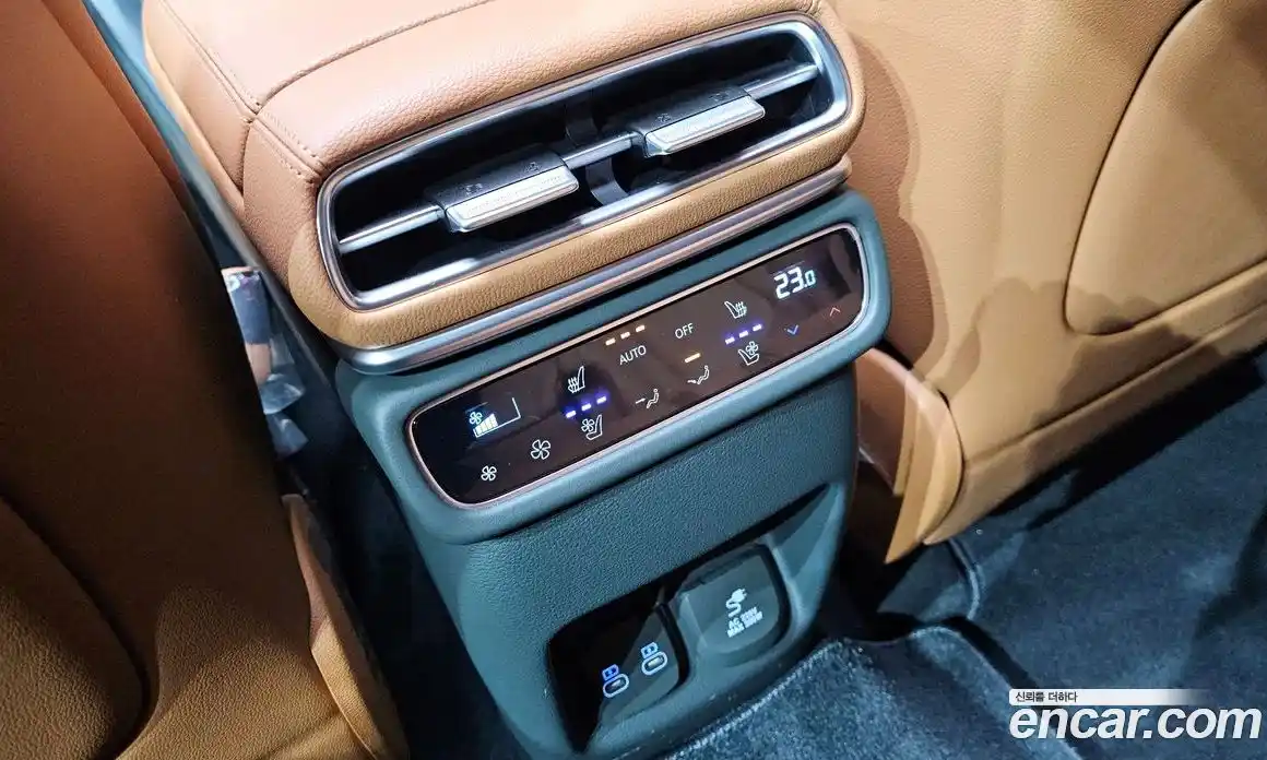 Genesis GV80 2024 2.5 Автомат в Москве № 1343361, фото 17