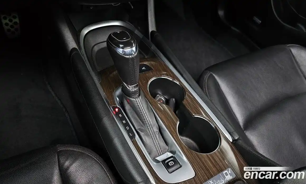 Chevrolet Malibu 2016 2.0 Автомат в Москве № 1345056, фото 9