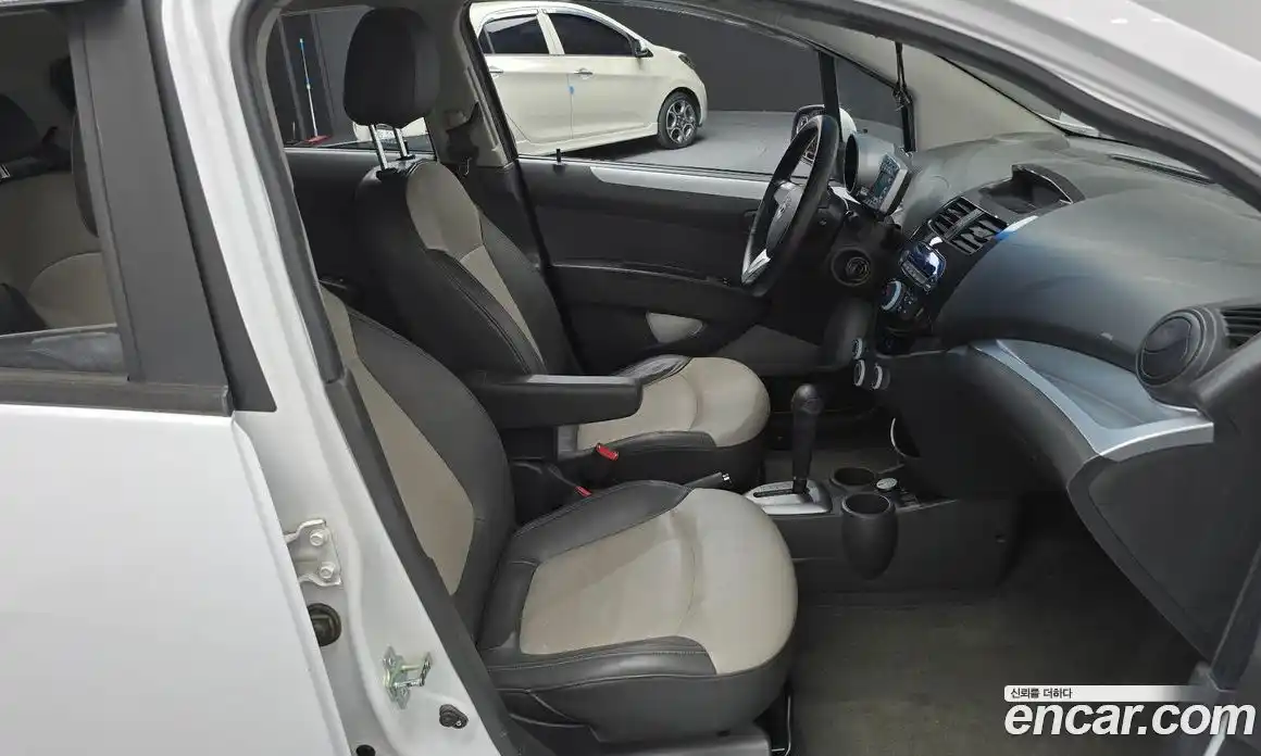 Chevrolet Matiz 2011 1.0 Автомат в Москве № 1345336, фото 11