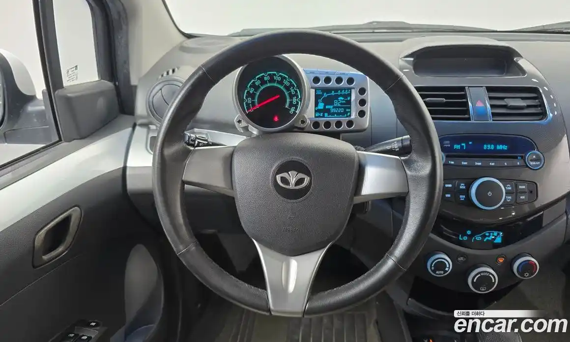 Chevrolet Matiz 2011 1.0 Автомат в Москве № 1345336, фото 12