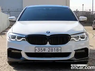 BMW 5-Series, 2019
