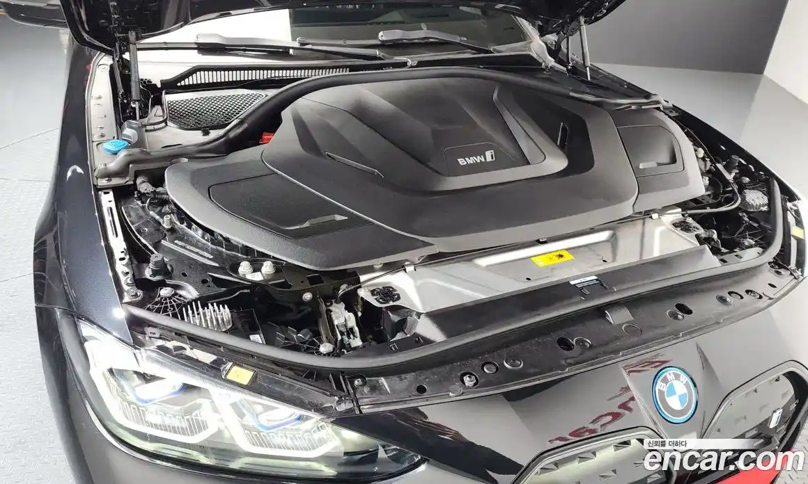 BMW i4 2024 0.2 Автомат в Москве № 1347144, фото 6