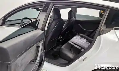 Tesla Model 3 2022 0.2 гидро в Москве № 1349875, миниатюра 11