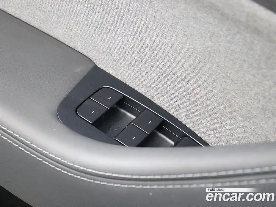 Tesla Model Y 2025 гидро в Москве № 1349958, фото 13