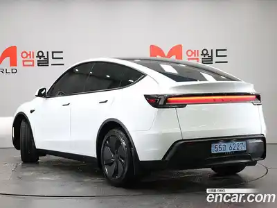 Tesla Model Y 2025 гидро в Москве № 1349958, миниатюра 4