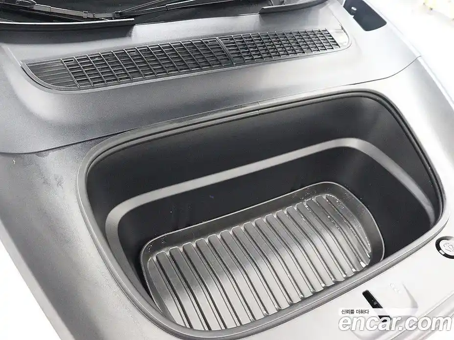 Tesla Model Y 2025 гидро в Москве № 1349958, фото 6