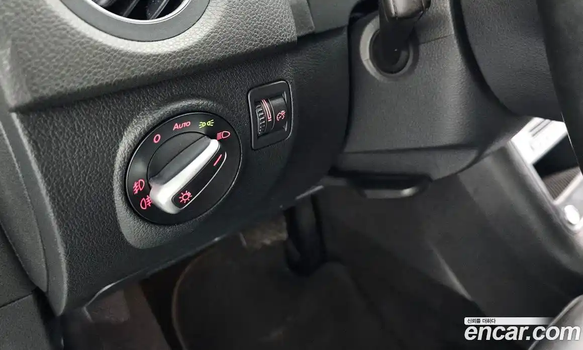 Volkswagen Tiguan 2016 2.0 гидро в Москве № 1350328, фото 13