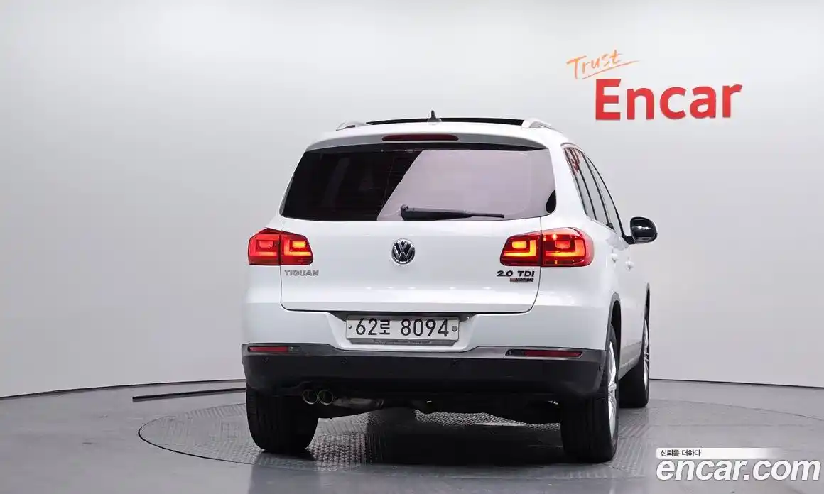Volkswagen Tiguan 2016 2.0 гидро в Москве № 1350328, фото 4
