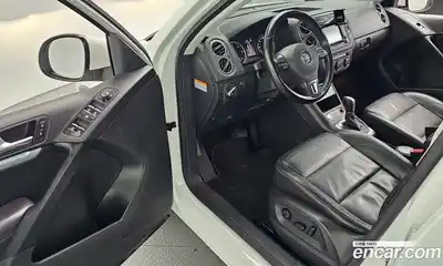 Volkswagen Tiguan 2016 2.0 гидро в Москве № 1350328, миниатюра 10