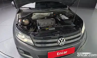 Volkswagen Tiguan 2012 2.0 гидро в Москве № 1350475, миниатюра 6