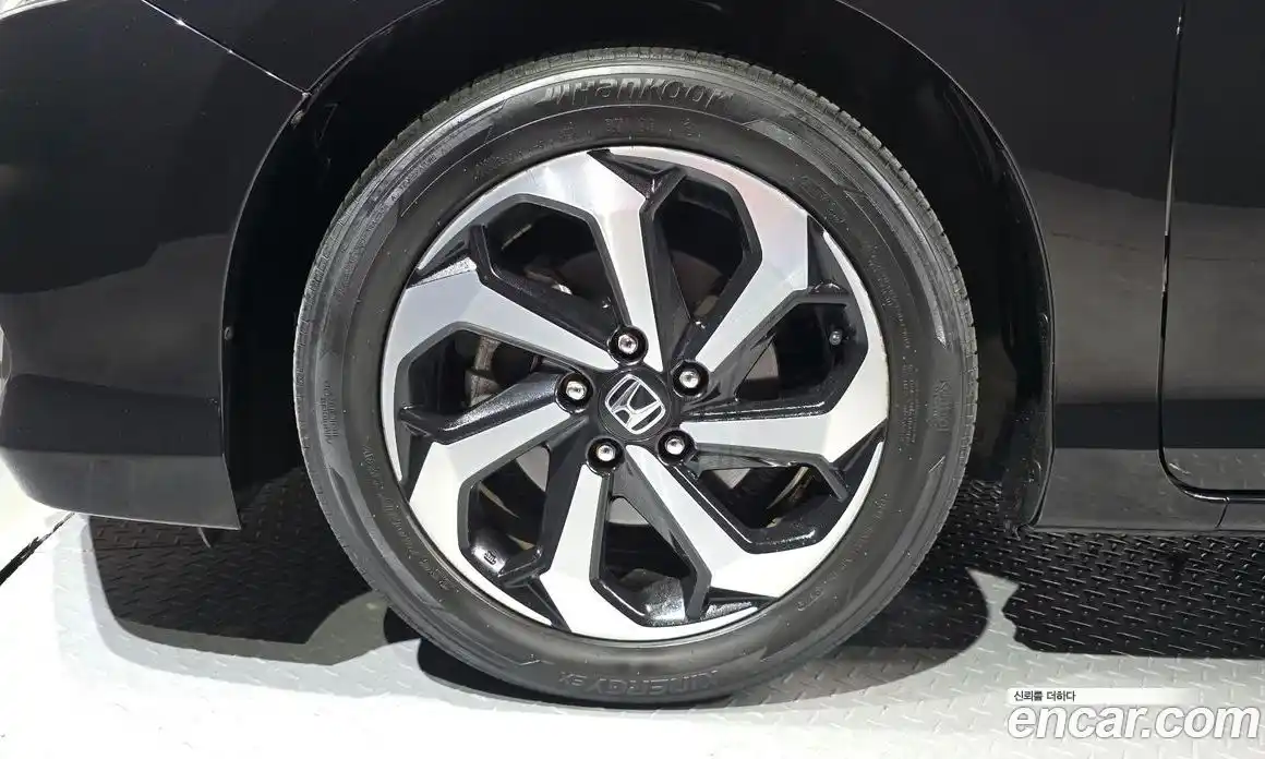 Honda Accord 2017 2.4 гидро в Москве № 1350839, фото 5